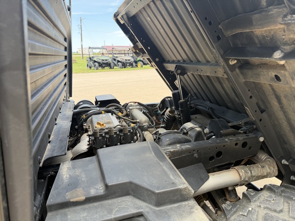 2021 John Deere XUV 835R ATV