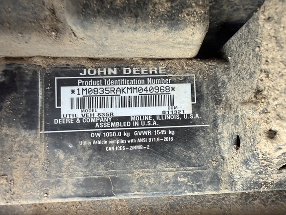 2021 John Deere XUV 835R ATV