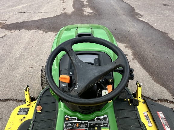 2017 John Deere X734 Garden Tractor