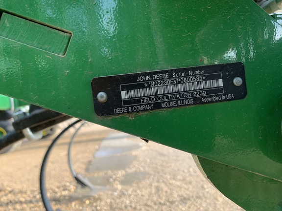 2023 John Deere 2230 Field Cultivator