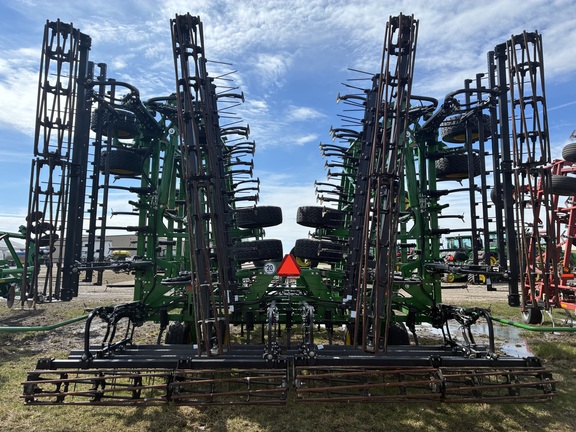 2023 John Deere 2230FH Field Cultivator