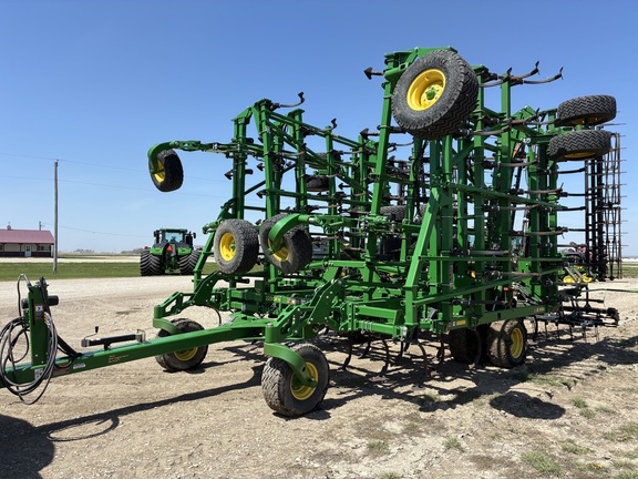 2023 John Deere 2230FH Field Cultivator