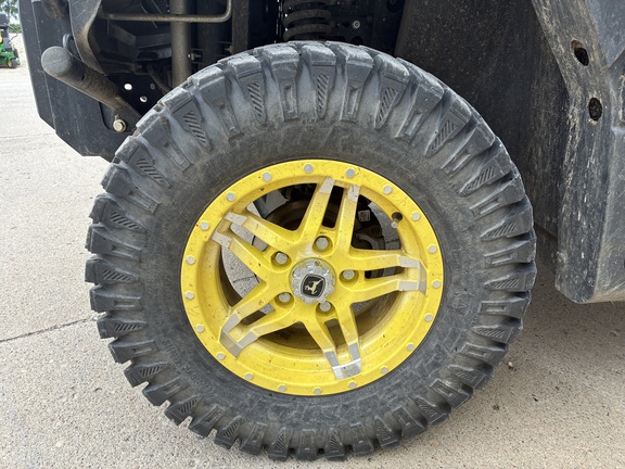 2023 John Deere XUV 865R ATV