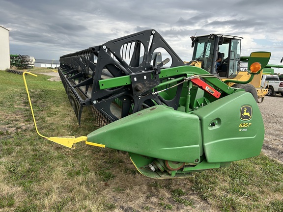 2018 John Deere 635F Header Combine