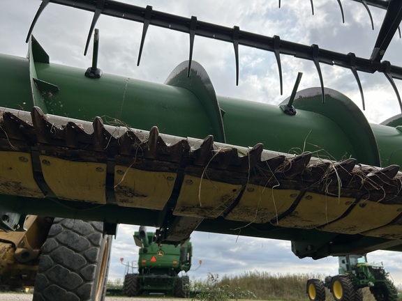 2018 John Deere 635F Header Combine