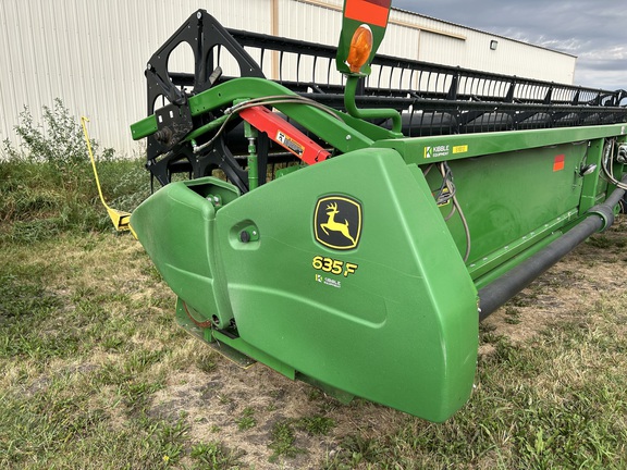 2018 John Deere 635F Header Combine
