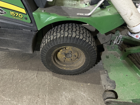 2020 John Deere 1570 Mower/Front Deck