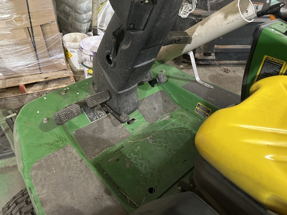 2020 John Deere 1570 Mower/Front Deck