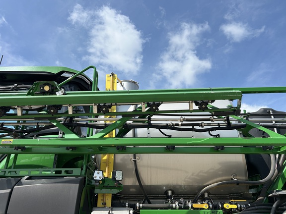 2025 John Deere 616R Sprayer/High Clearance