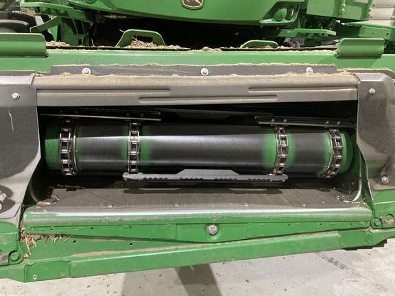 2022 John Deere S760 Combine