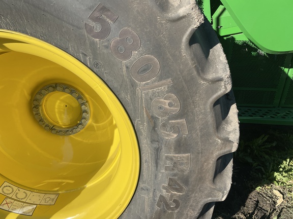 2022 John Deere S760 Combine