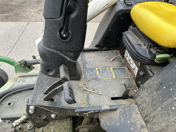 2020 John Deere 1600 Mower/Front Deck