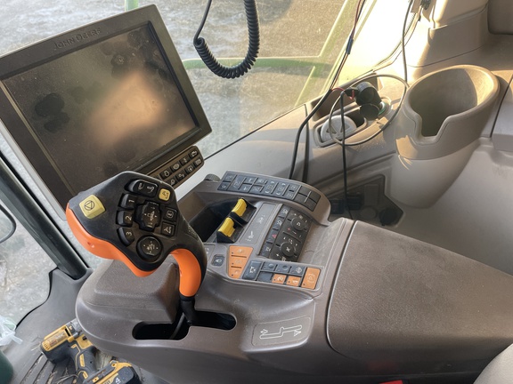 2018 John Deere S780 Combine