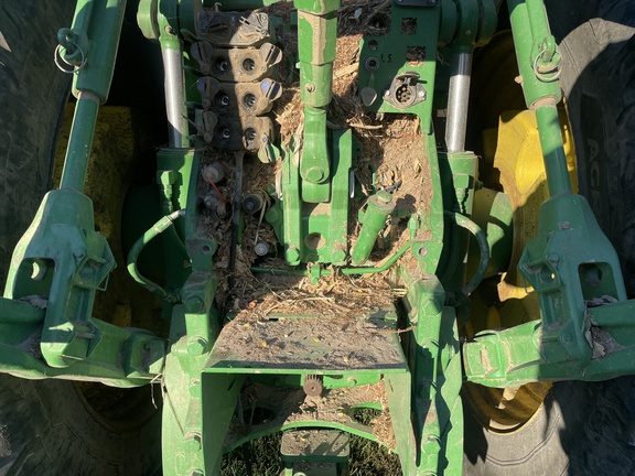 2016 John Deere 8370R Tractor