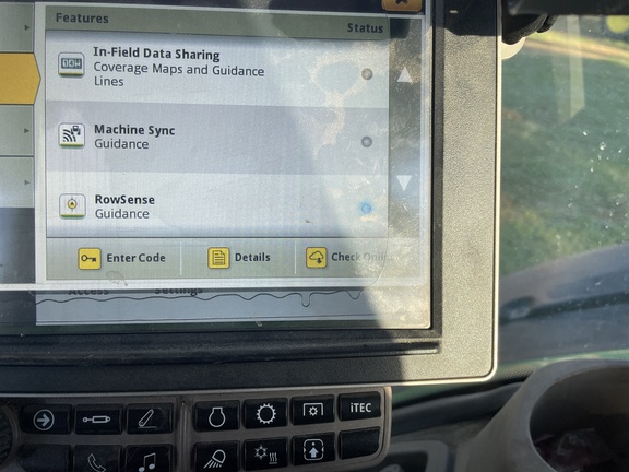 2016 John Deere 8370R Tractor