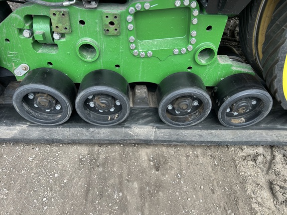 2025 John Deere 9RT 590 Tractor Rubber Track