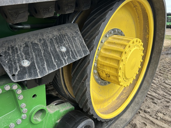 2025 John Deere 9RT 590 Tractor Rubber Track