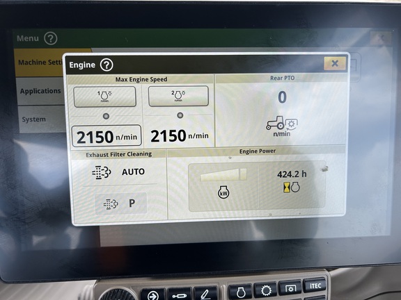 2025 John Deere 9RT 590 Tractor Rubber Track