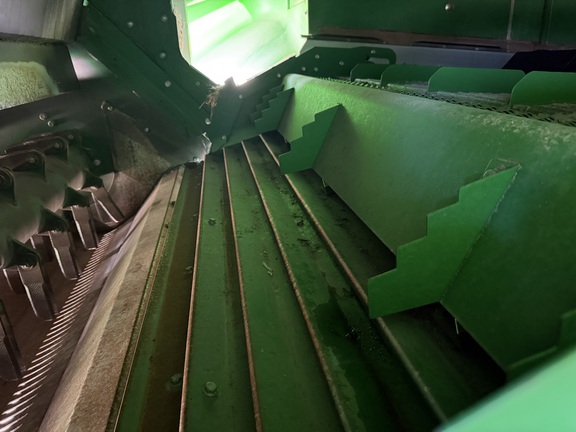 2025 John Deere X9 1100 Combine