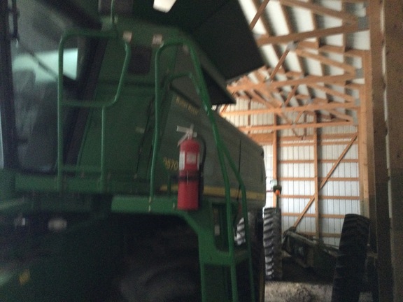 2009 John Deere 9570 STS Combine
