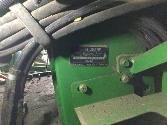 2009 John Deere 9570 STS Combine