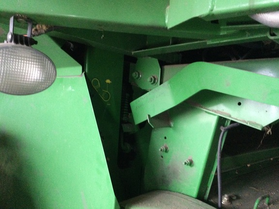 2009 John Deere 9570 STS Combine