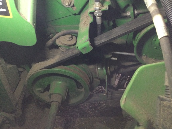 2009 John Deere 9570 STS Combine