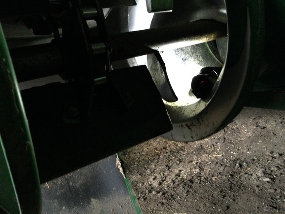 2009 John Deere 9570 STS Combine