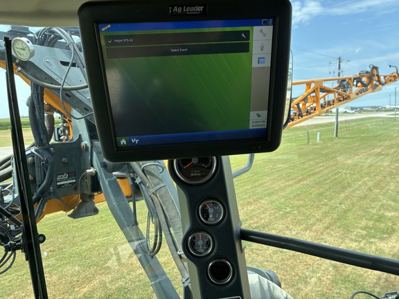 2014 Hagie STS12 Sprayer/High Clearance