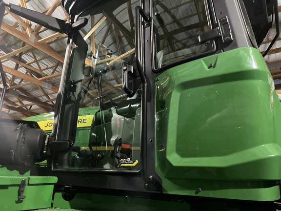 2024 John Deere 9R 590 Tractor 4WD