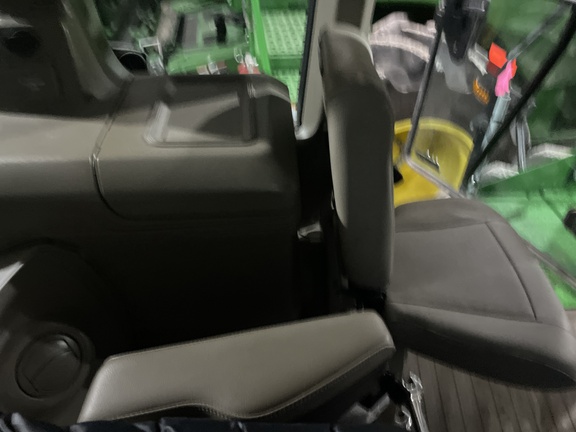 2024 John Deere 9R 590 Tractor 4WD