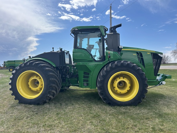 2024 John Deere 9R 590 Tractor 4WD