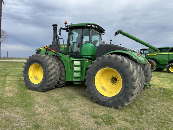 2017 John Deere 9570R Tractor 4WD