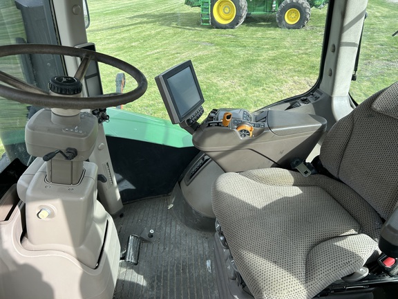 2017 John Deere 9570R Tractor 4WD