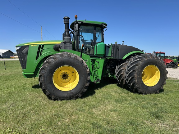 2017 John Deere 9570R Tractor 4WD