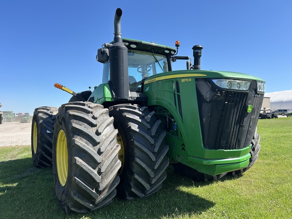 2017 John Deere 9570R Tractor 4WD