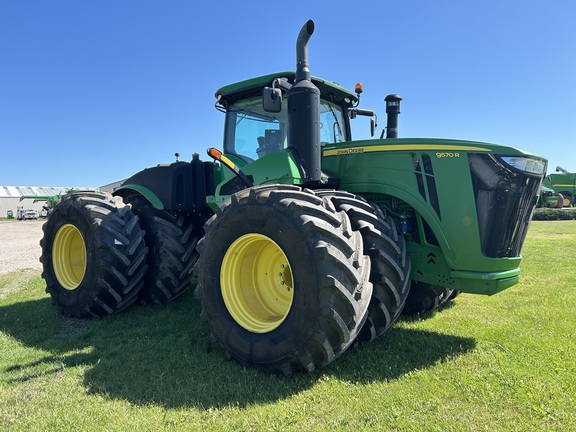 2017 John Deere 9570R Tractor 4WD