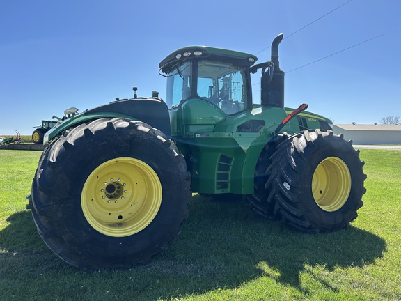 2017 John Deere 9570R Tractor 4WD
