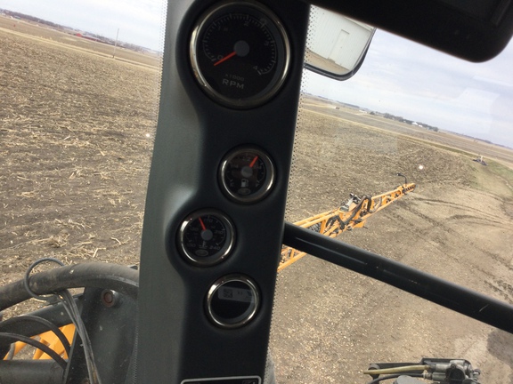 2014 Hagie STS12 Sprayer/High Clearance