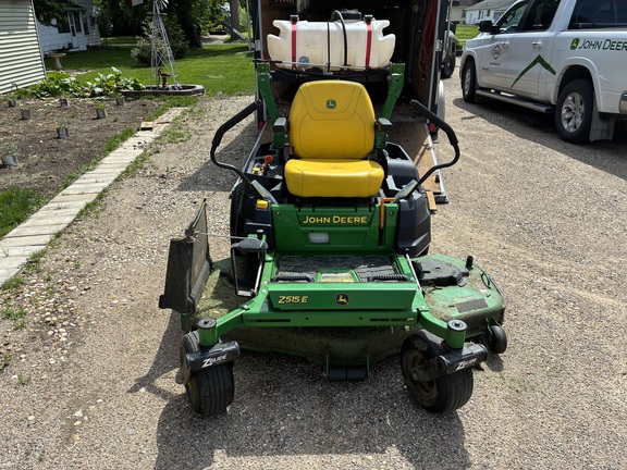 2023 John Deere Z515E Mower/Zero Turn