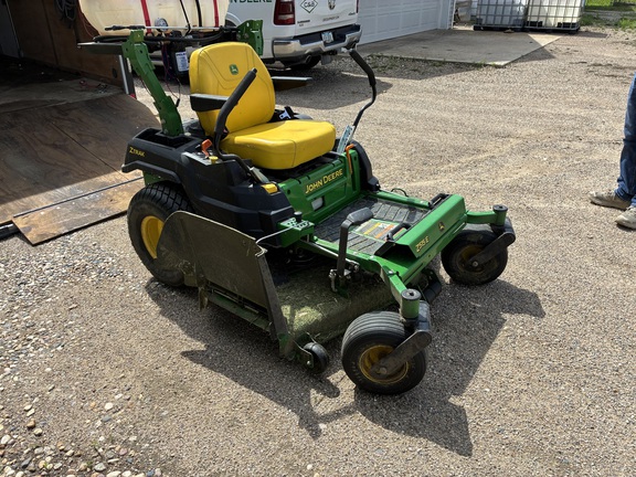 2023 John Deere Z515E Mower/Zero Turn