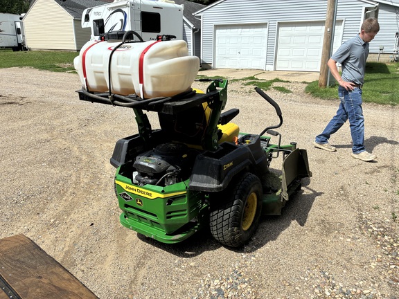 2023 John Deere Z515E Mower/Zero Turn