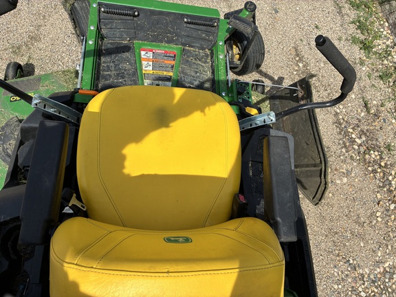 2023 John Deere Z515E Mower/Zero Turn