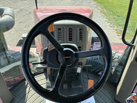 2017 Case IH Steiger 580 Quadtrac Tractor Rubber Track