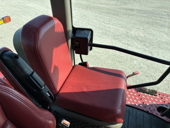 2017 Case IH Steiger 580 Quadtrac Tractor Rubber Track