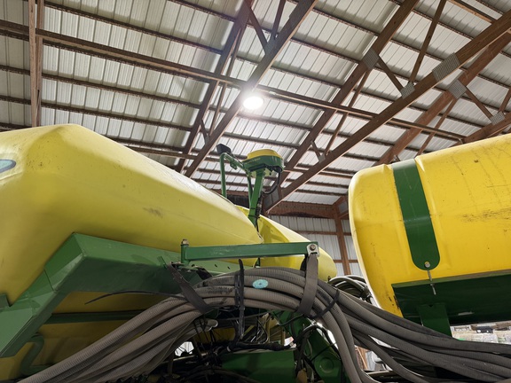 2009 John Deere 1770NT CCS Planter
