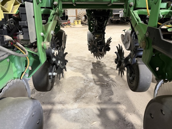 2009 John Deere 1770NT CCS Planter