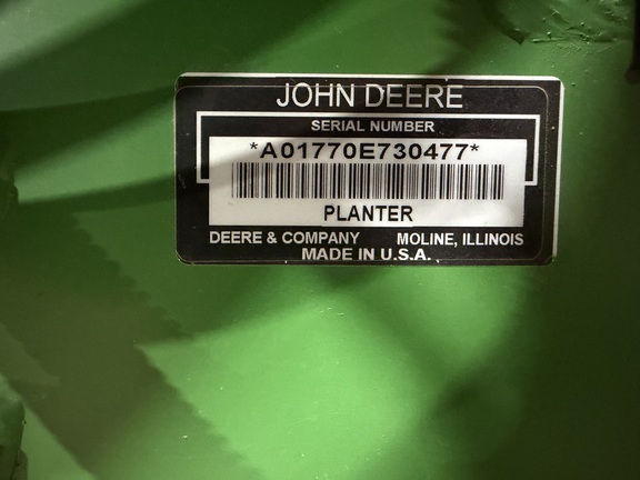 2009 John Deere 1770NT CCS Planter