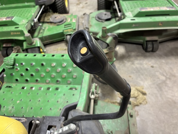 2014 John Deere Z930R Mower/Zero Turn
