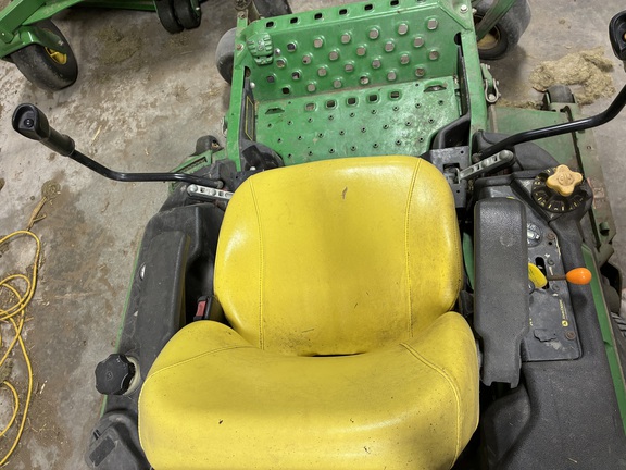 2014 John Deere Z930R Mower/Zero Turn